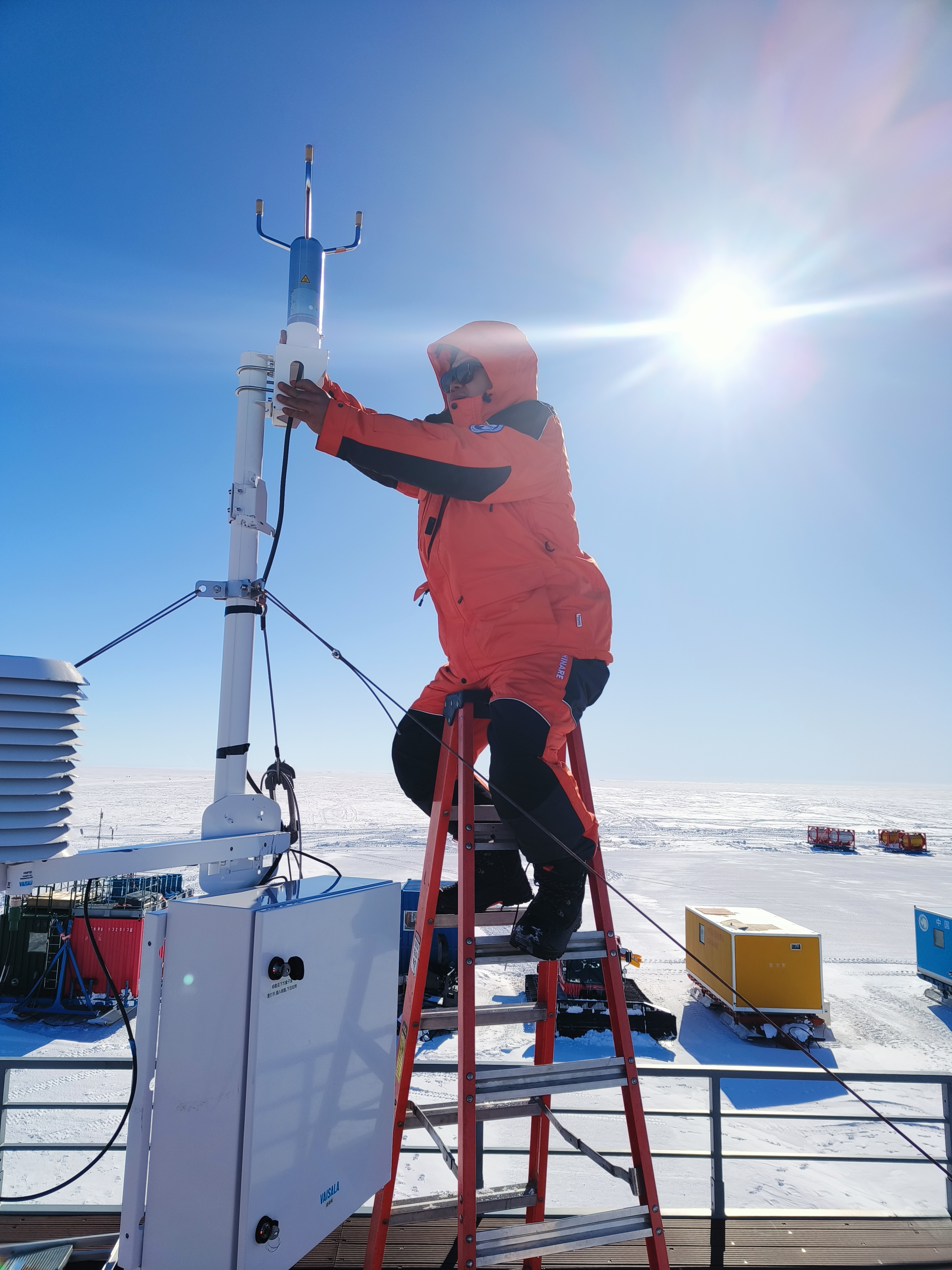 南极纪行29气象保障护航雪鹰